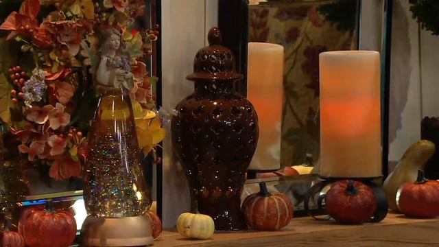 Illuminated Porcelain Urn by Valerie on QVC смотреть онлайн