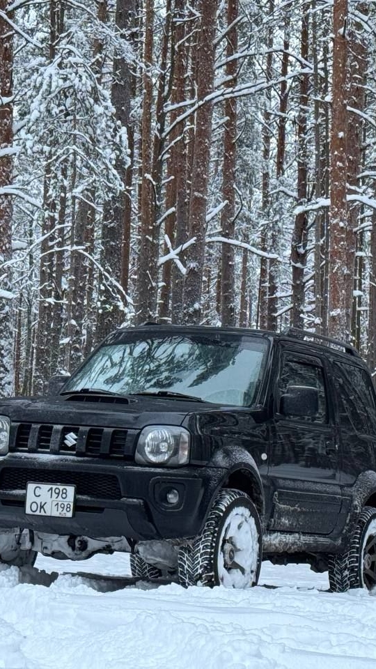 Обзор на два #Suzuki Jimny
ДЖИМНИ на автомате и на механике смотреть онлайн