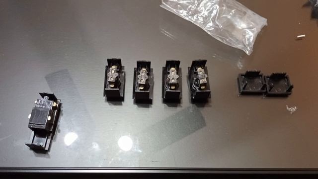 Instalacion de RIEL CON SPOTS LED - Electricista смотреть онлайн