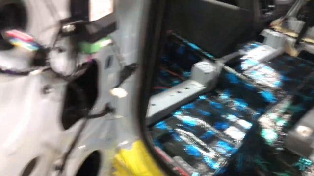 Geely Tugella, потребность в дополнительной шумоизоляции или как сделать свой авто еще комфортней.