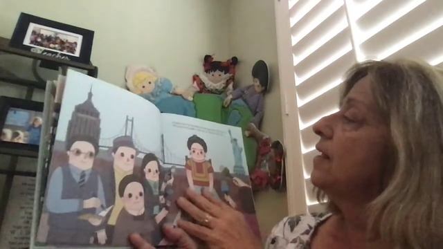 Mrs. Stathis reads Frida Kahlo смотреть онлайн
