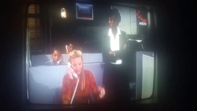 Сериал "Друзья", фрагмент 159 серии (2001) [НЛО TV, 06.12.2021] смотреть онлайн