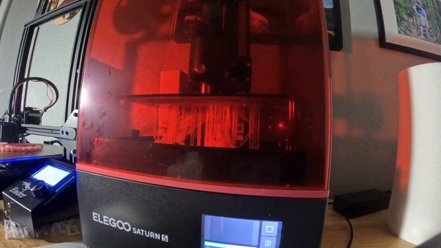 Figure time lapse - Elegoo Saturn S(oops) смотреть онлайн