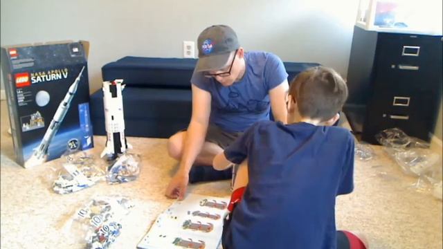 Lego Saturn V Time Lapse