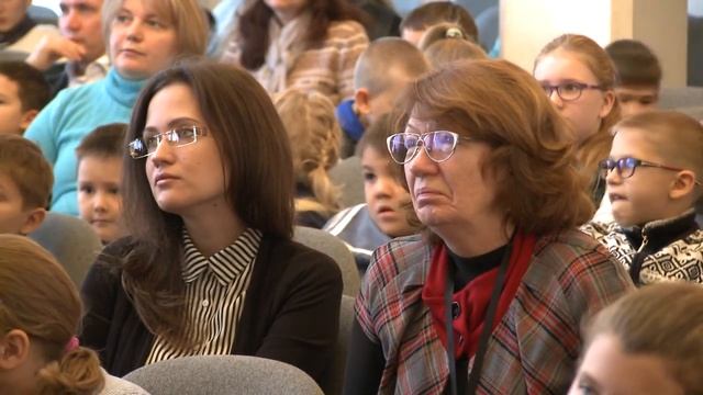 Занятия в "Детском университете" Елабужского института КФУ (18 октября) смотреть онлайн