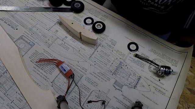 Project Warlock - Video 2 - Motor Choice and Changes to Fuselage смотреть онлайн