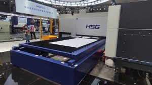 HSG GTЕ Станок с труборезом на выстаке Shenzhen 2021г.
