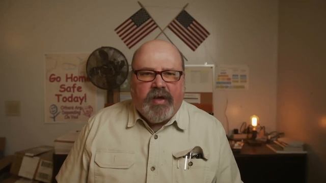 Toolbox Safety Topic Safe Torching Operations смотреть онлайн