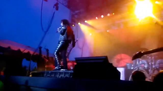 Opening Alice Cooper Concert 6/9/17 @ Vetter Stone Amphitheater смотреть онлайн