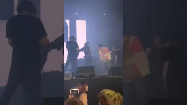 Pixiesquad Концерт (Sqwore, rizza, 17 SEVENTEEN) смотреть онлайн