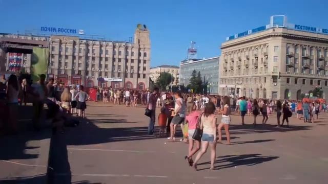 Песня Сергея Ларина «Космос нас манит» смотреть онлайн