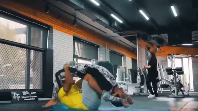 Streching в TT FIGHT CLUB смотреть онлайн