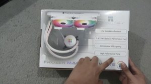 Thermalright Frozen Magic White 240mm - Unboxing