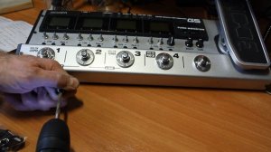 Полезная подсказка для тех, кто меняет ручки на потенциометрах. | ZOOM G5