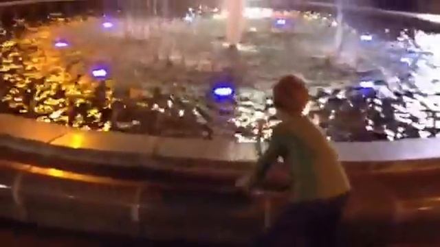 Пающие фонтаны Киев смотреть онлайн