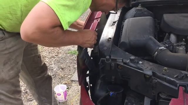 06 Saturn Ion front fender & headlight смотреть онлайн