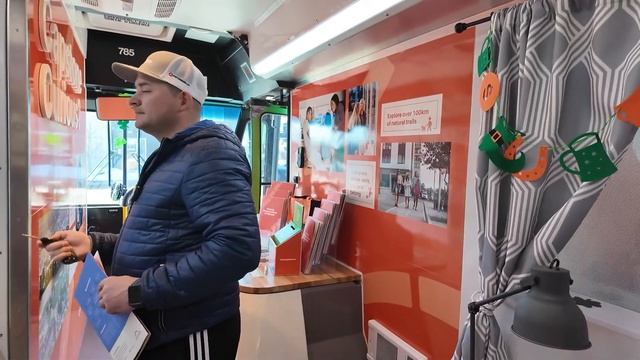 КАНАДА ВЛОГ/ Все ДЕЛАЮТ это в Канаде/ Отдали просто так/ Жизнь в Канаде/ Семья в Канаде смотреть онлайн