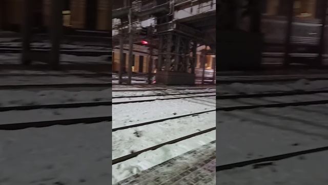 НА ВОКЗАЛЕ НОВОКУЗНЕЦК. смотреть онлайн