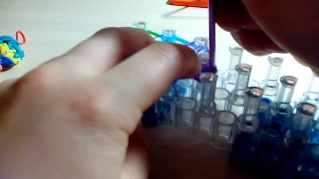 Прекрасная змейка из резинок!!! Урок № 1 смотреть онлайн