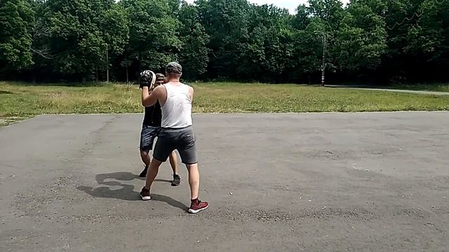 15.07.20 Канаш городской парк Илюша бьет лапы смотреть онлайн