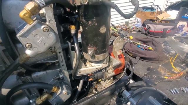 Mercury Outboard Ignition Upgrade: Energizer to C.D. смотреть онлайн