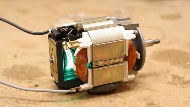 high voltage testing on electric motor [ high voltage experiment on mixer grinder motor смотреть онлайн