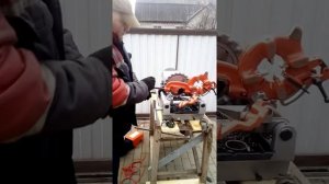 резьбонарезной станок в работе