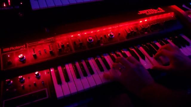 Roland Jupiter 4 - Heart and Soul Restored смотреть онлайн