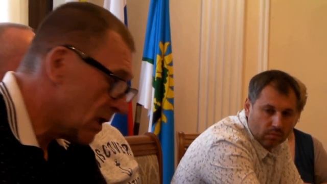Принятие отставки мэра Новомичуринска Кречко. Горсовет. Новомичуринск. 1.06.2017г.