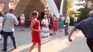 ДО СТАНЦИИ ЛЮБОВЬ У НАС С ТОБОЙ БИЛЕТ #retrodancing #music