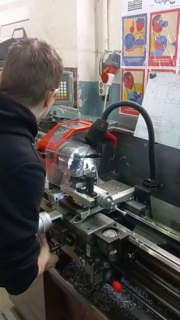 Токарная обработка вилки карданного вала смотреть онлайн