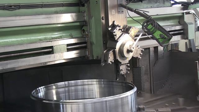 Titan Umaro SC 43 VTL Double Column смотреть онлайн