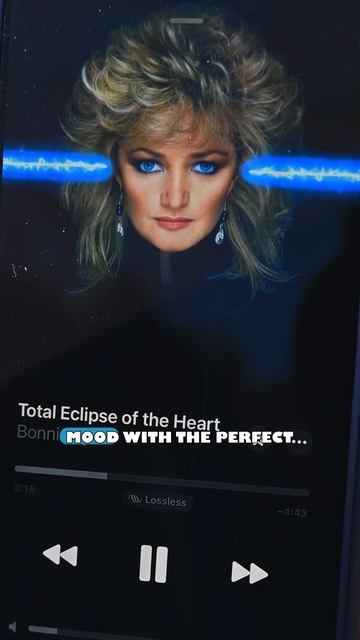 Who's outside today trying to capture a glimpse or photo of the solar eclipse? #comedy #dadhumor смотреть онлайн