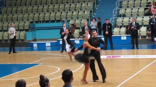 Станислав Данилевский-Марина Елесина. Ча-ча-ча смотреть онлайн