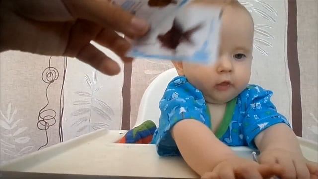 открываем  много жвачек  и смотрим вкладыши с маленькой девочкой Танюшка смотреть онлайн