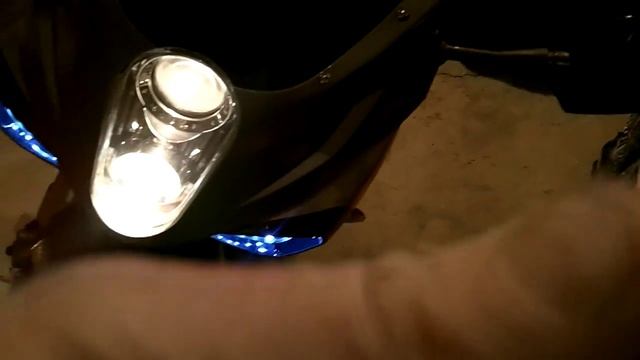Hyosung GT250R Comet LED running lights...Audi style 효성코멧 смотреть онлайн