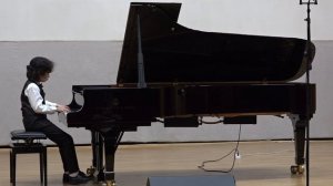 Миша Люй (9 лет) Рахманинов Полишинель