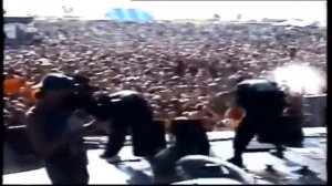 Slipknot - Wait and Bleed [Official Video] (with Demo Audio)