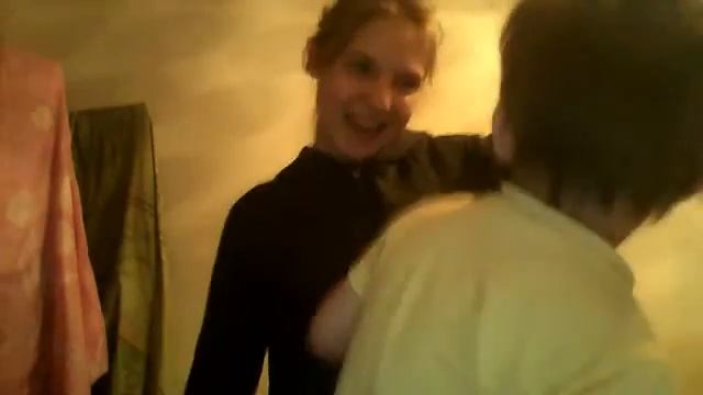 Видео с веб-камеры. Дата: 18 апреля 2013 г., 20:11. смотреть онлайн