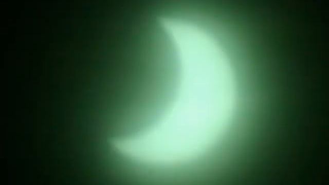 Eclissi Solare 04/01/2011 смотреть онлайн