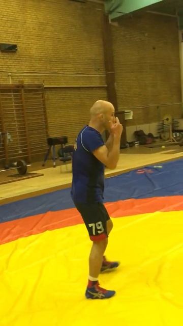 Комбинации прохода в ноги. Шамиль Османов смотреть онлайн