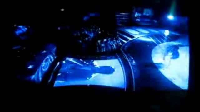 Adam Lambert Mad World смотреть онлайн