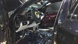 BMW X6 шумка SGM. Максимальный по содержанию пакет шумоизоляции с топовыми по линейке материалами.