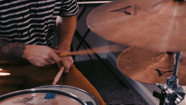 Bruno Mars - Finesse feat. Cardi B (DRUM COVER) смотреть онлайн