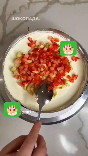 The easiest way to decorate a cake #еда #узбечкаготовит #asmr #food #пирогскакао #salad