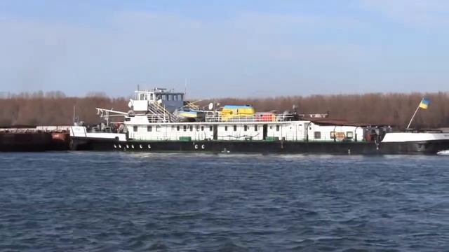 Towboat SOFIA , Danube river 760 km, 2012.jan.16. смотреть онлайн