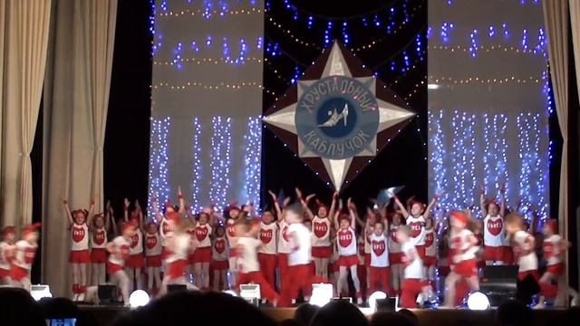 Хрустальный каблучок, 2016 смотреть онлайн