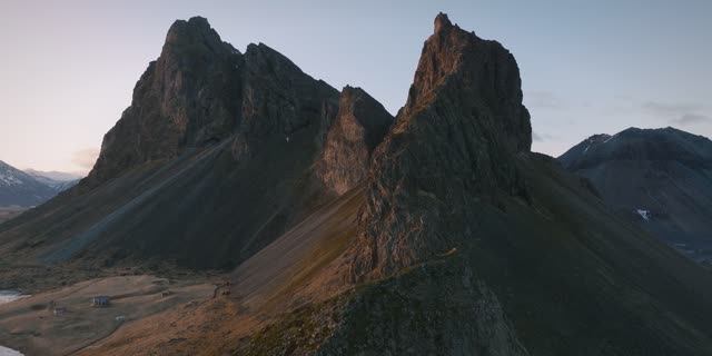CHILL IN ICELAND 4K   Beautiful Landscapes, Relaxing Music & Nature Sounds
