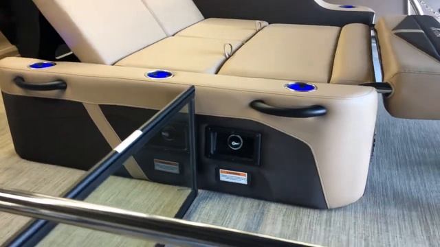 2023 @BarlettaBoatCompanyLLC Cabrio C24UE with Mercury 200 walk around video SID 7345 смотреть онлайн