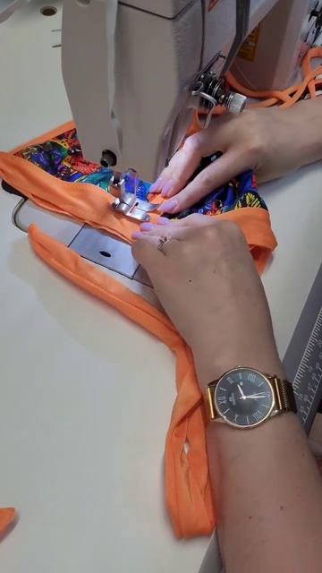 Яркий купальник ручной работы